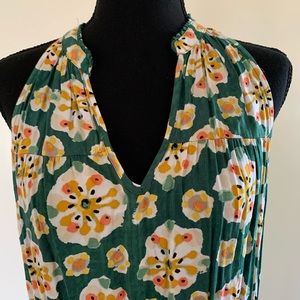 Women’s sleeveless maxi dress